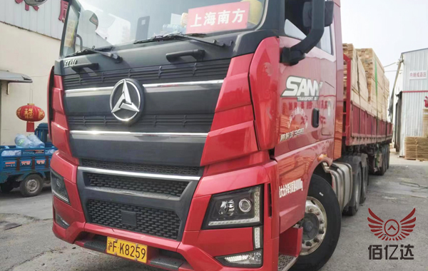 建筑木方廠家裝車發貨圖